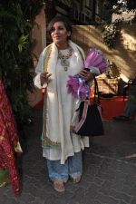 Shabana Azmi at Shaad Ali_s Wedding in Bandra, Mumbai on 6th Jan 2013 (68).JPG